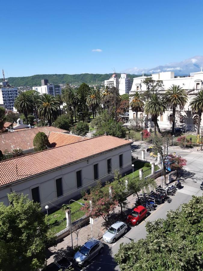 Departamento Plaza * San Salvador de Jujuy
